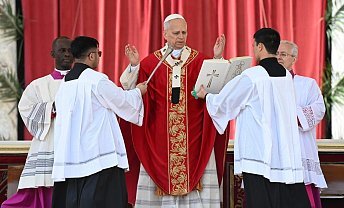 The Pope commemorated the many Middle Eastern Christians who suffered alongside Christ during Holy Week