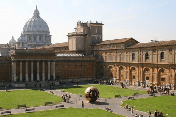Excursion de Civitavecchia à Rome : Vatican, Colisée et déjeuner