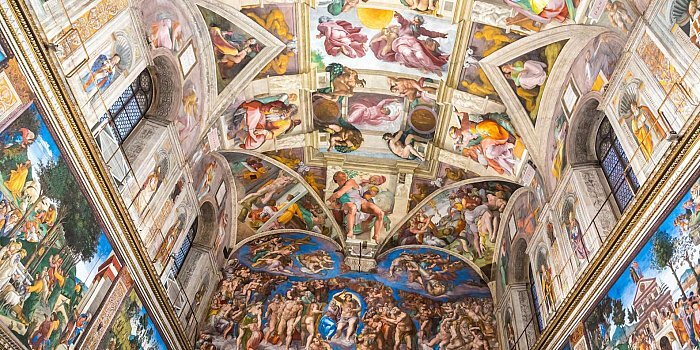 ローマバチカン美術館、システィーナ礼拝堂、墳墓群 プライベートツアー