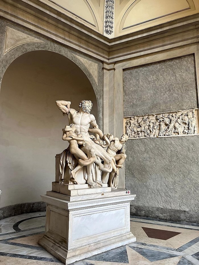 Rome: First Access Vatican Museums Tour with Basilica Access