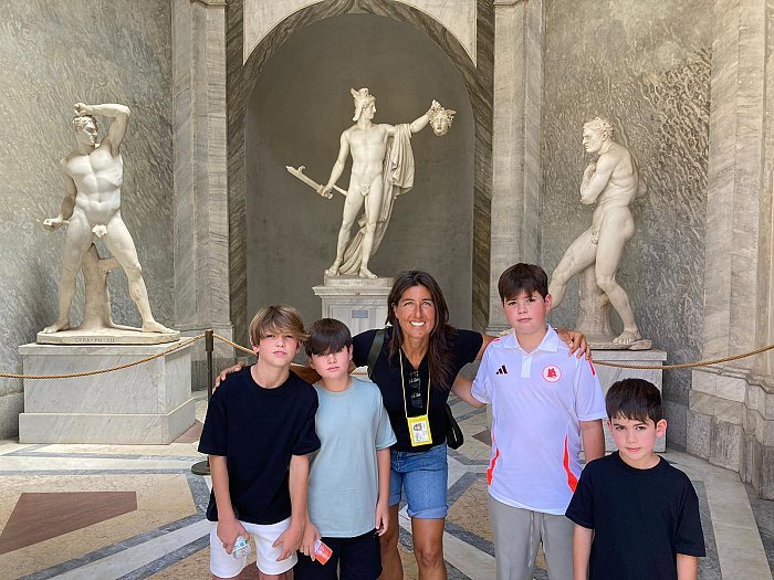 Roma: Visita guiada con búsqueda del tesoro por los Museos Vaticanos para niños