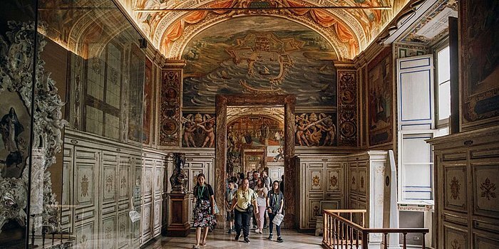 Rome: Vatican Museums and Sistine Chapel Key Master's Tour