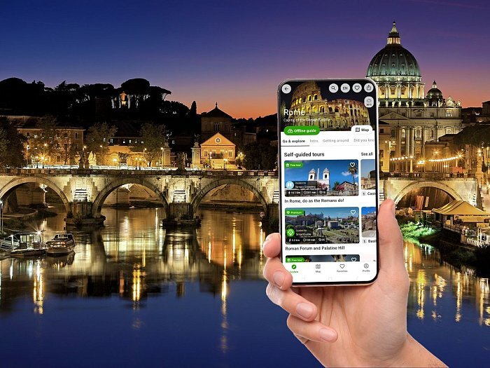 Rome: Self-Guided Audio Tours with SmartGuide App in English