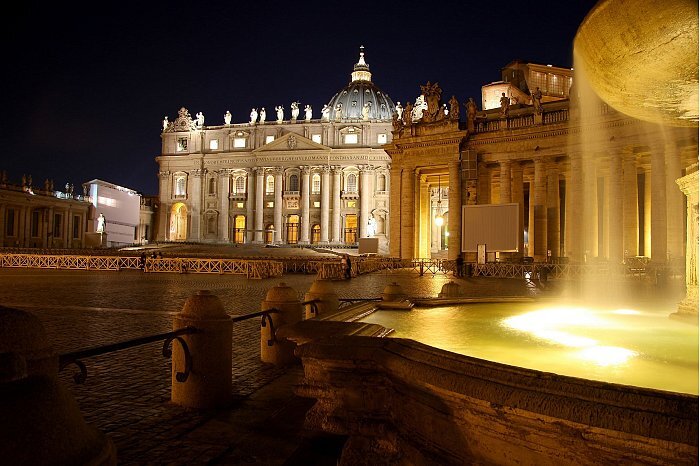 Rzym: Nocna wycieczka po Muzeach Watykańskich i Kaplicy Sykstyńskiej