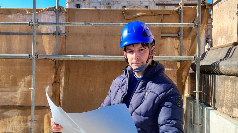 노체라 인페리오레-사뇰 교구에서: 성 베드로 광장의 성탄 장면