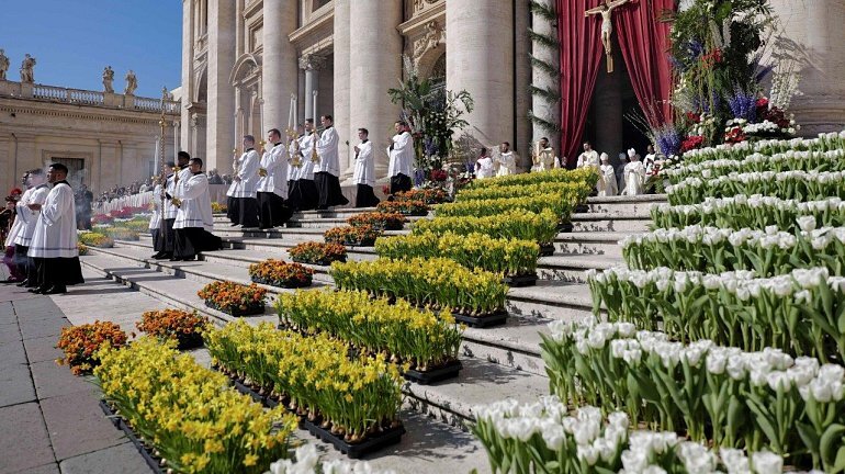 教宗利奥一世：复活节为我们开启了一扇通往永恒希望的大门。