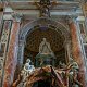 Rome: rondleiding door de Sint-Pietersbasiliek, La Piet en de pauselijke graven
