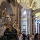 Rome: rondleiding door de Sint-Pietersbasiliek, La Piet en de pauselijke graven