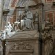 Rome: rondleiding door de Sint-Pietersbasiliek, La Piet en de pauselijke graven