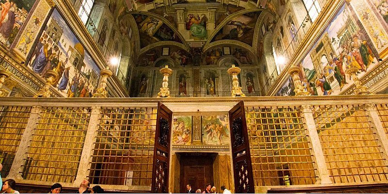 Salta la fila: Tour del Vaticano di notte e della Cappella Sistina
