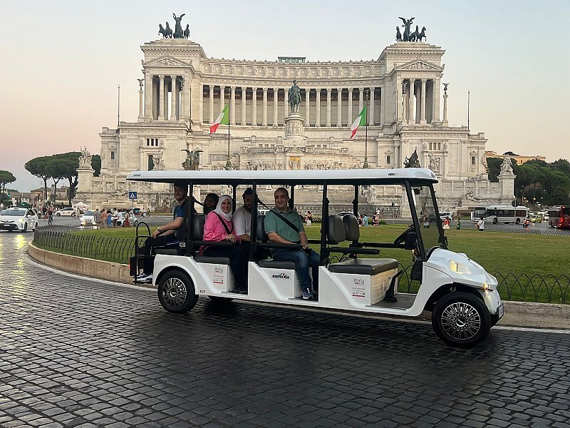 Rom: Private Golf Cart City Highlights Tour